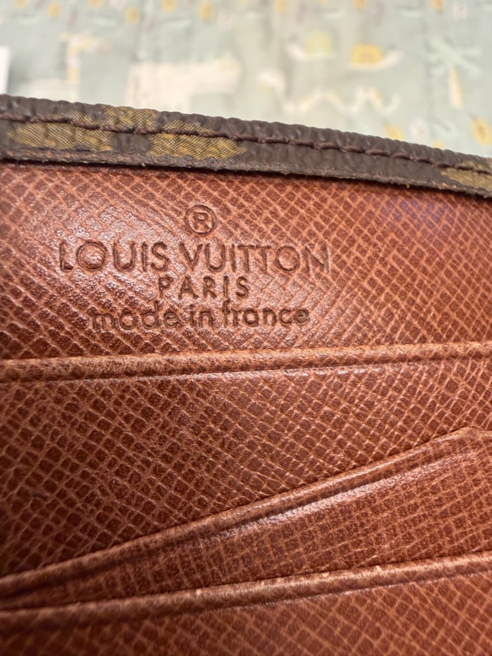 Louis Vuitton Vintage Compact Wallet (PRICE FIRM) - Picture 2 of 14